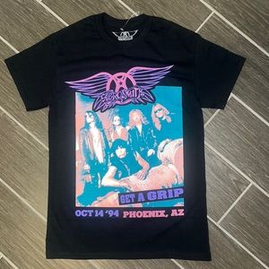 NWOT Aerosmith Band Tee S